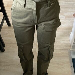Aritzia TNA Army Green Cargo Pants